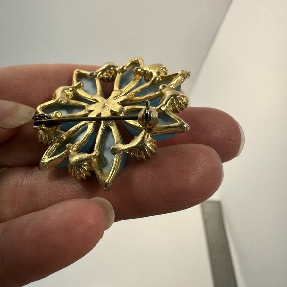 Vintage Womens Aqua Blue Flower Brooch Rhinestones MCM 60s - Picture 8 of 8